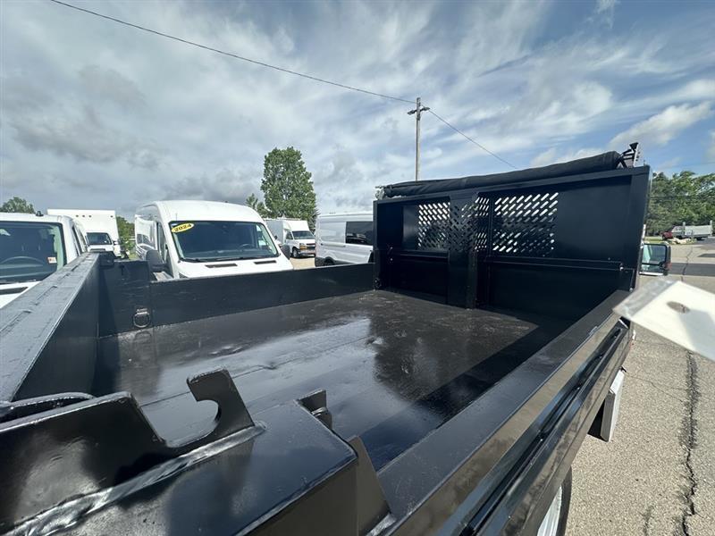 Chevrolet Dump Truck  2019