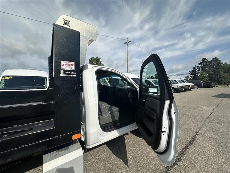Chevrolet Dump Truck  2019