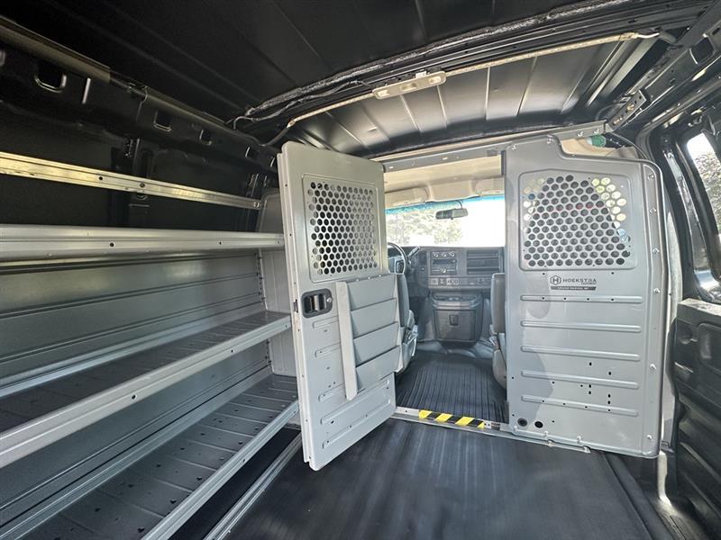 GMC Savana  2022