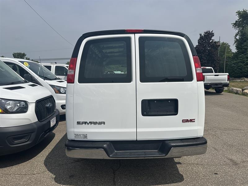 GMC Savana  2017