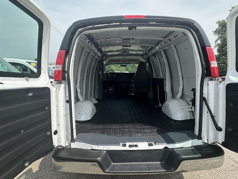 GMC Savana  2017
