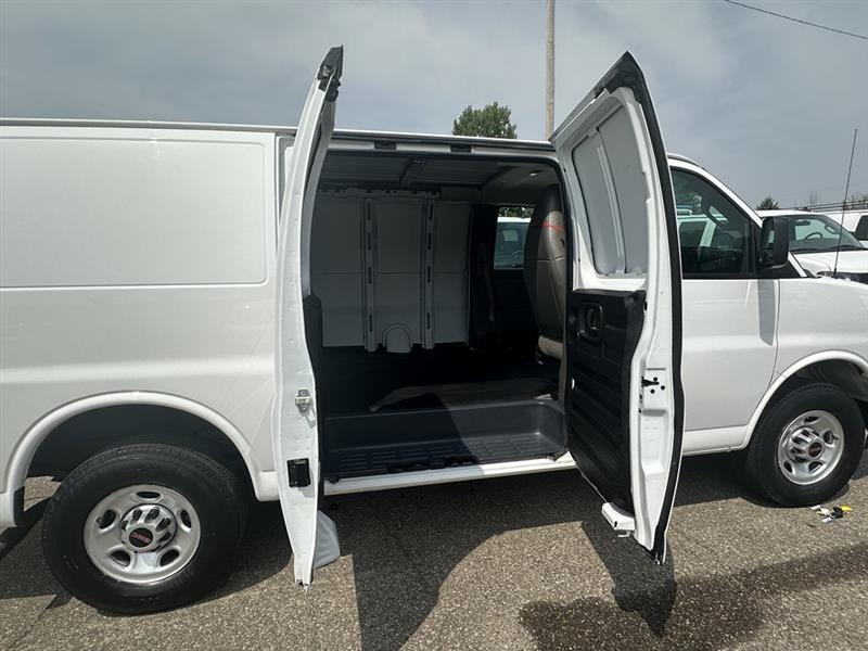 GMC Savana  2017