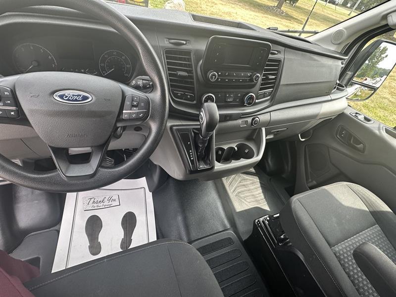 Ford Transit  2021