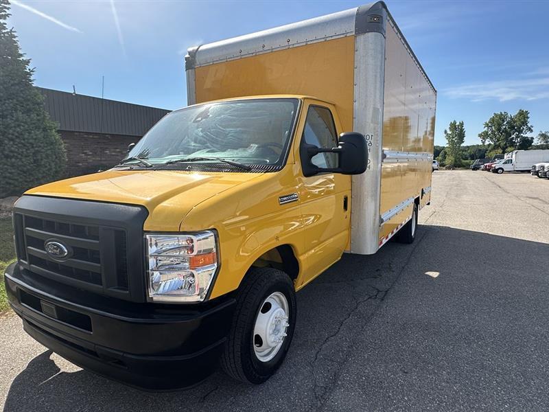 Ford Econoline  2022