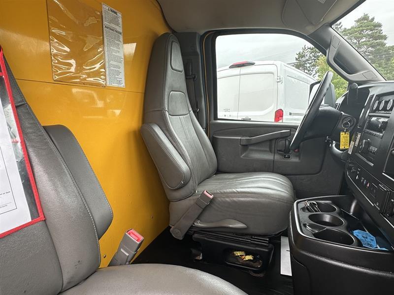 GMC Savana  2021