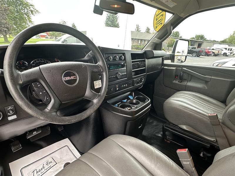 GMC Savana  2021