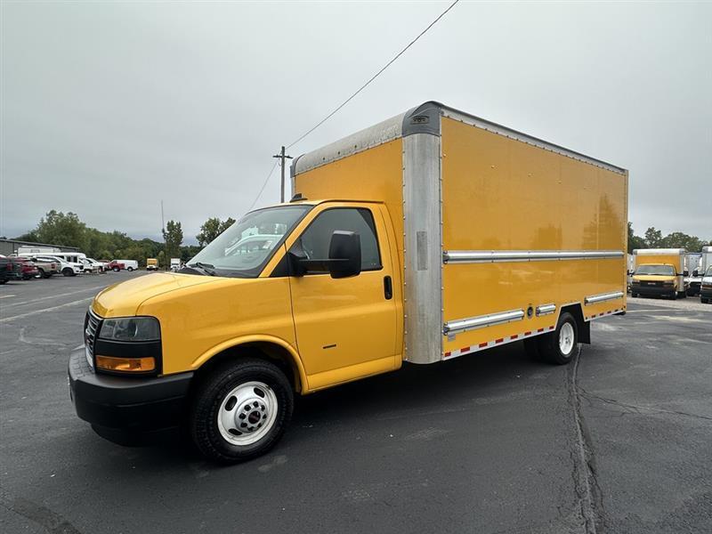 GMC Savana  2021