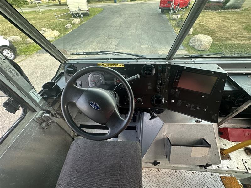 Ford Econoline  2019