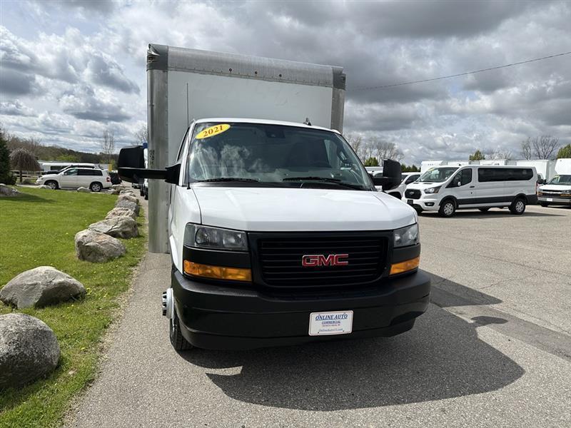 GMC Savana  2021