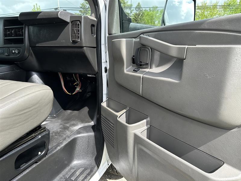GMC Savana  2021