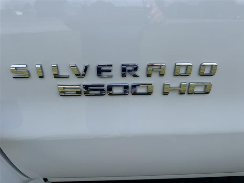Chevrolet Dump Truck  2023