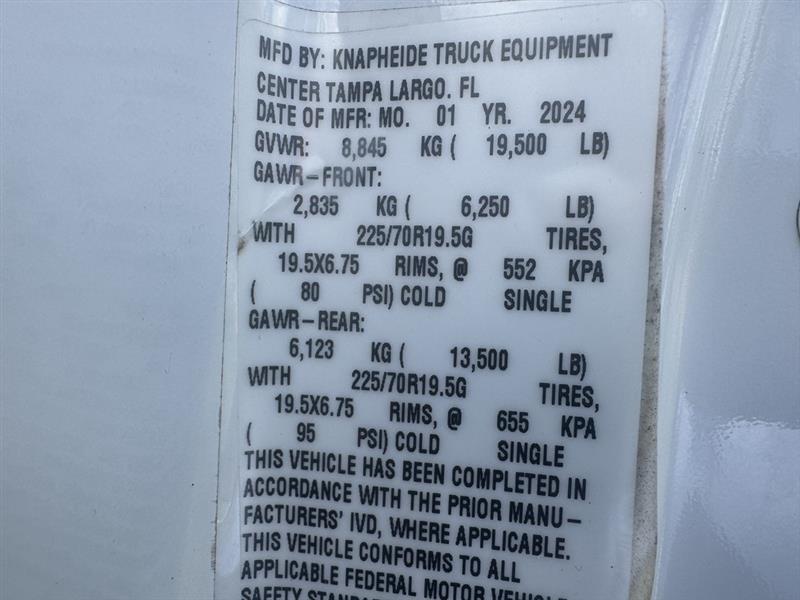 Chevrolet Dump Truck  2023