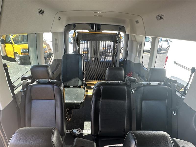 Ford Transit  2023