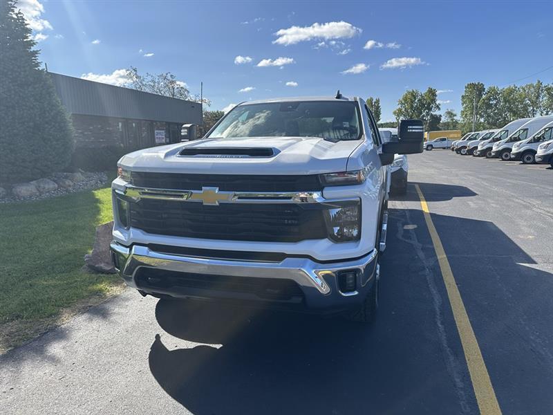 Chevrolet Silverado 2500  2024