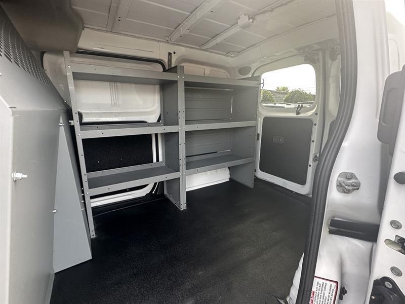 Nissan NV200  2020