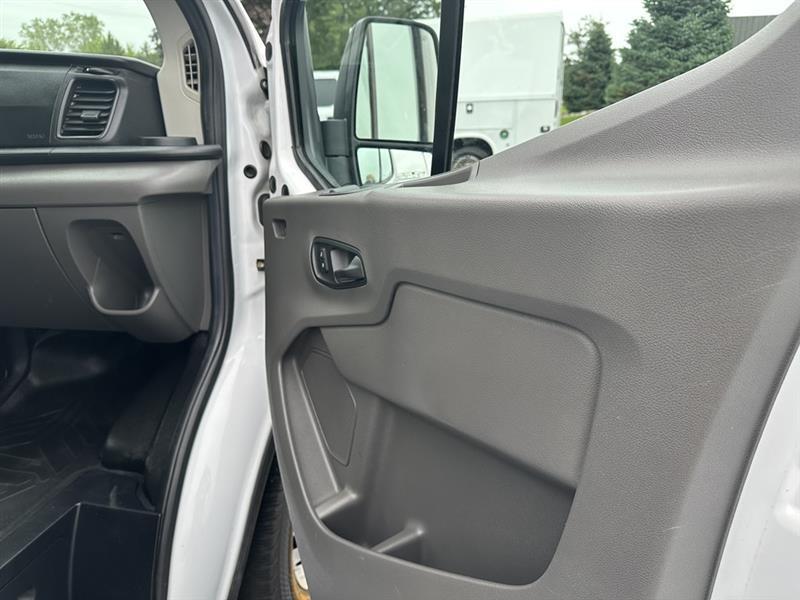 Ford Transit  2021