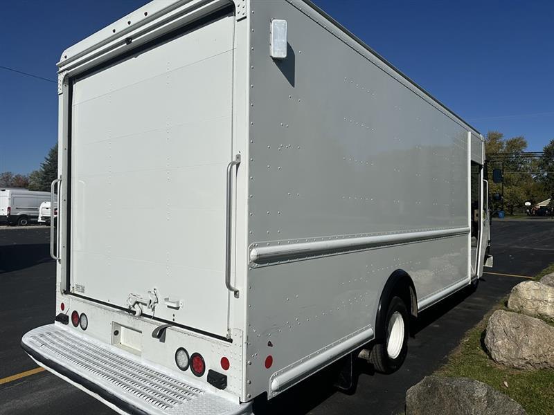 Ford Econoline  2018