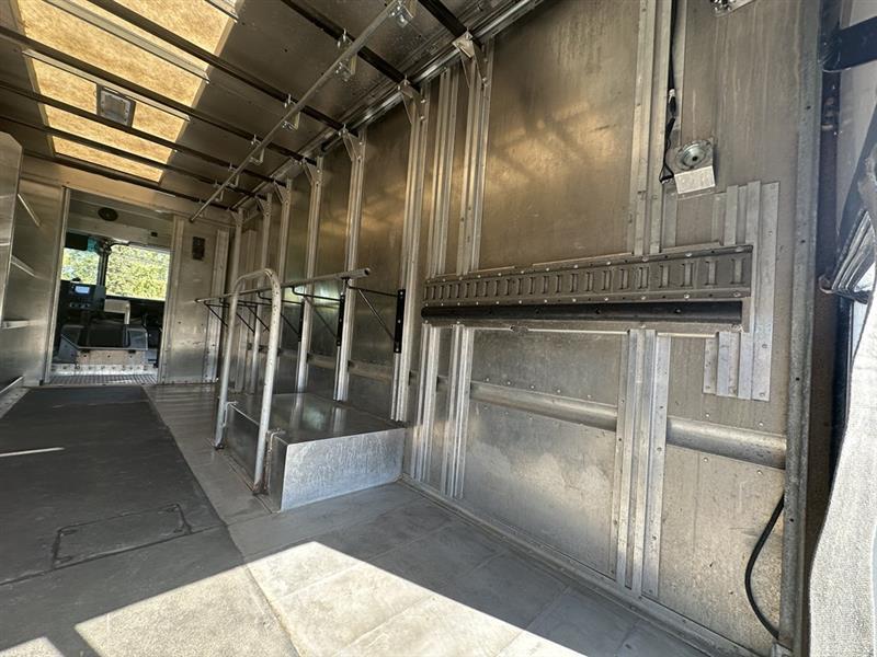 Ford Econoline  2018