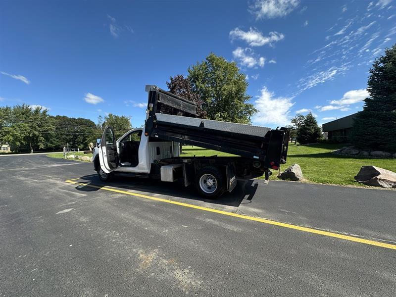 GMC Sierra 3500HD  2024