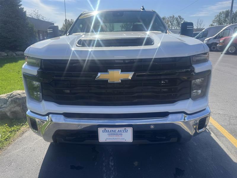 Chevrolet Silverado 2500  2025