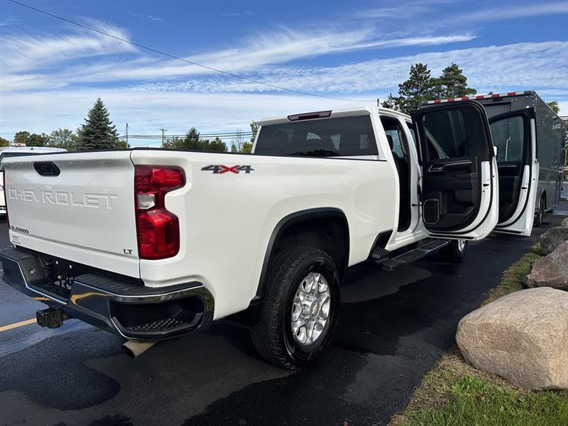 Chevrolet Silverado 2500  2024