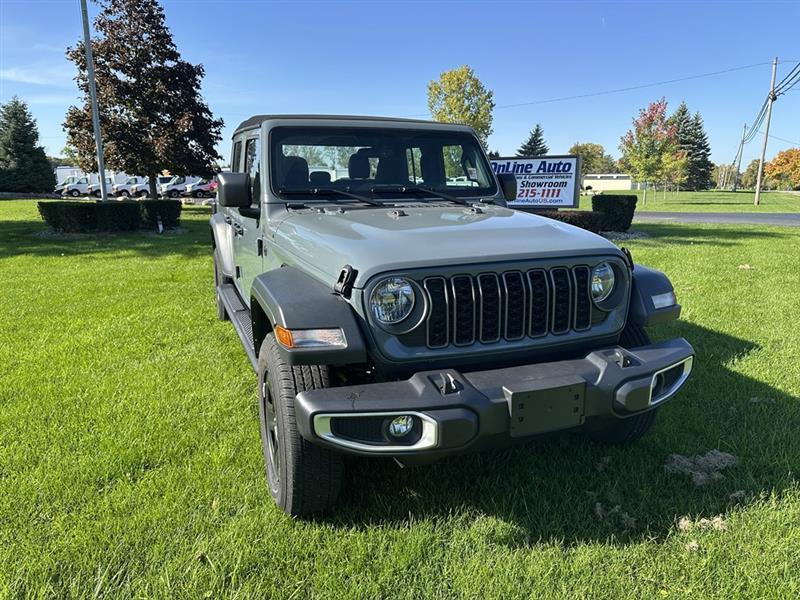 Jeep Gladiator  2025