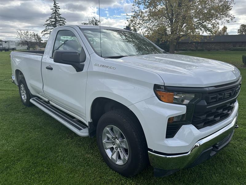 Chevrolet Silverado 1500  2025