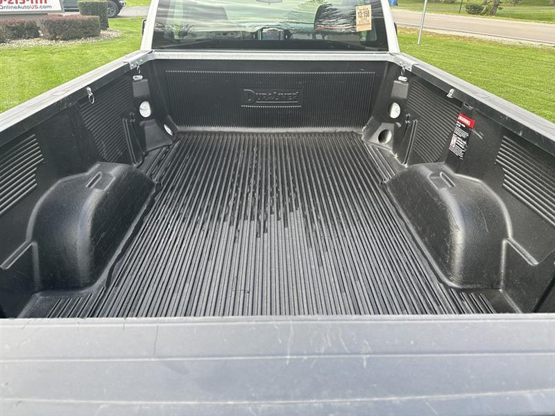 Chevrolet Silverado 1500  2025