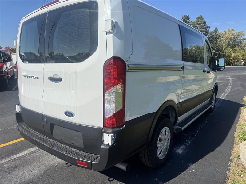 Ford Transit  2025