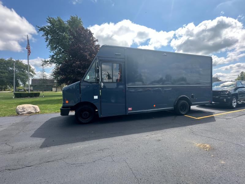 Freightliner M Line Walk-in Van  2020