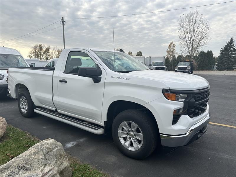 Chevrolet Silverado 1500  2025