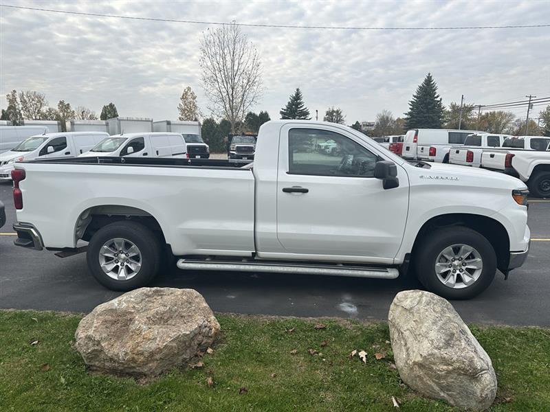 Chevrolet Silverado 1500  2025