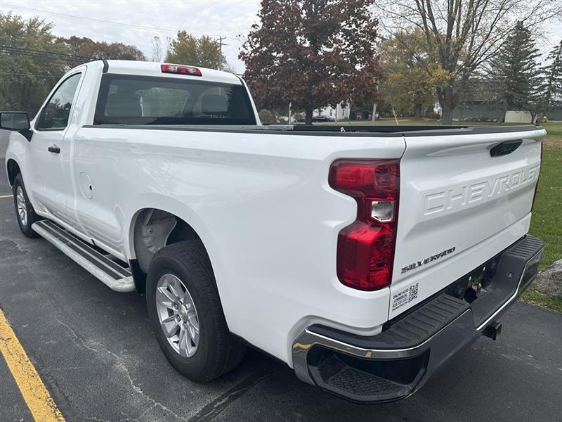 Chevrolet Silverado 1500  2025