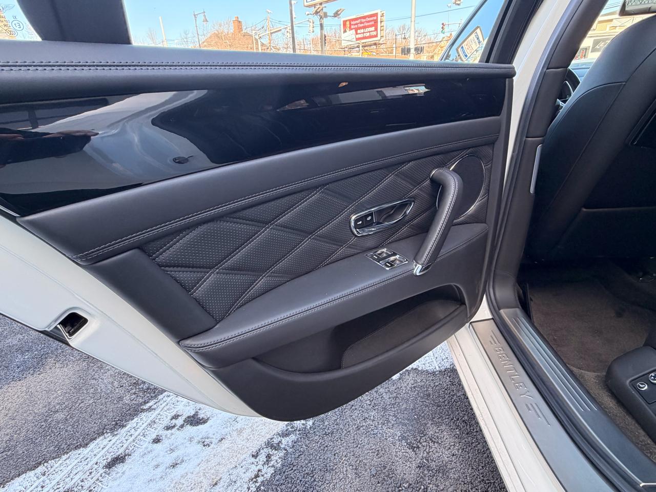 Bentley Continental Flying Spur V8 2016