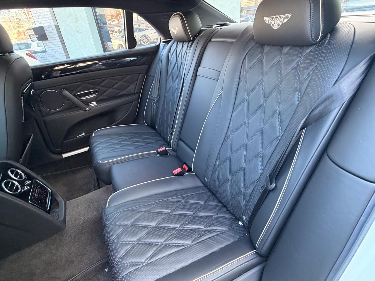 Bentley Continental Flying Spur V8 2016