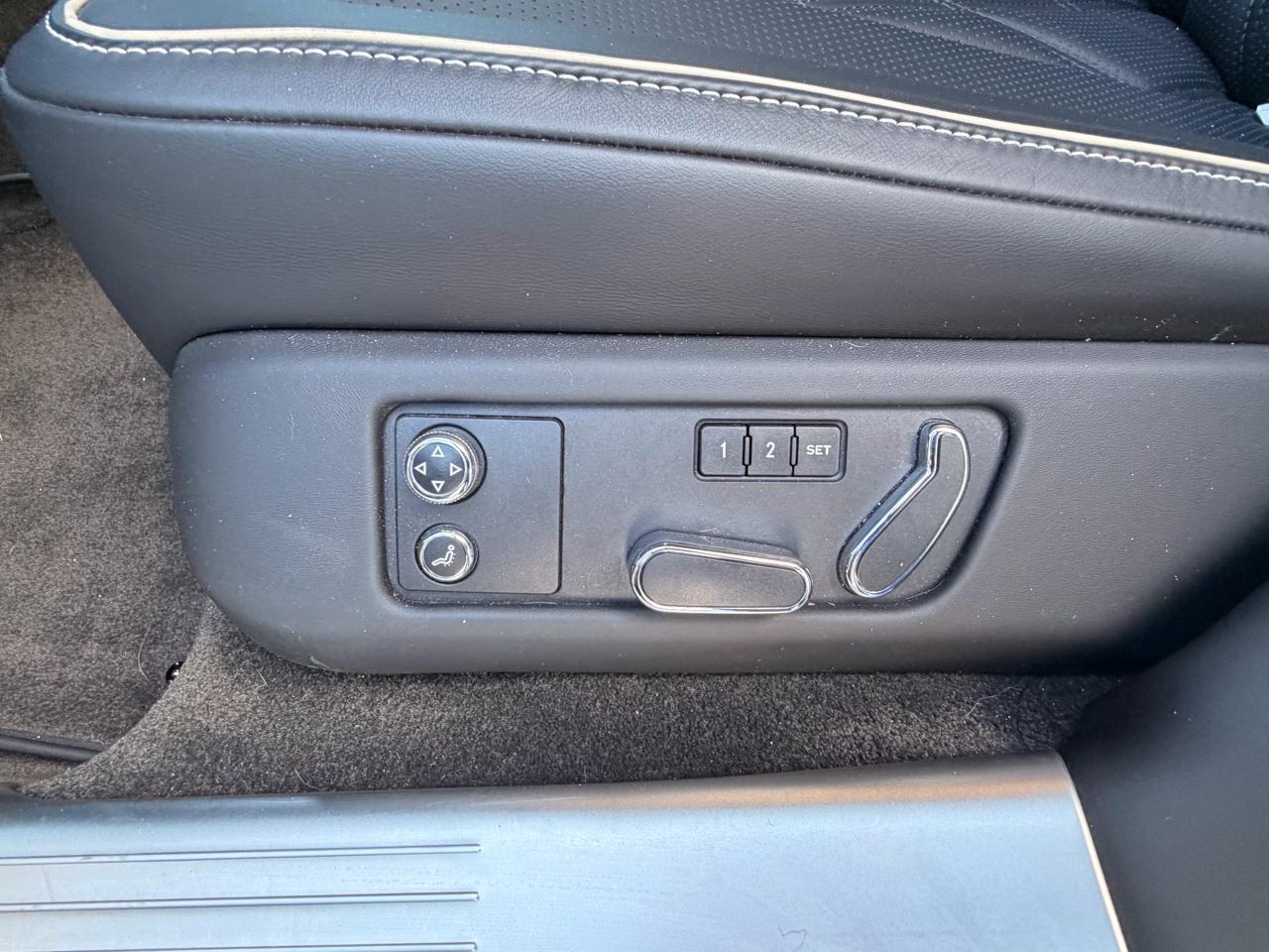 Bentley Continental Flying Spur V8 2016