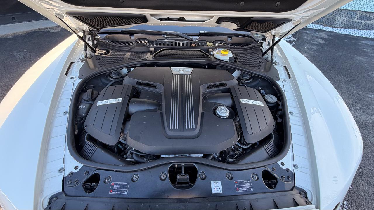 Bentley Continental Flying Spur V8 2016