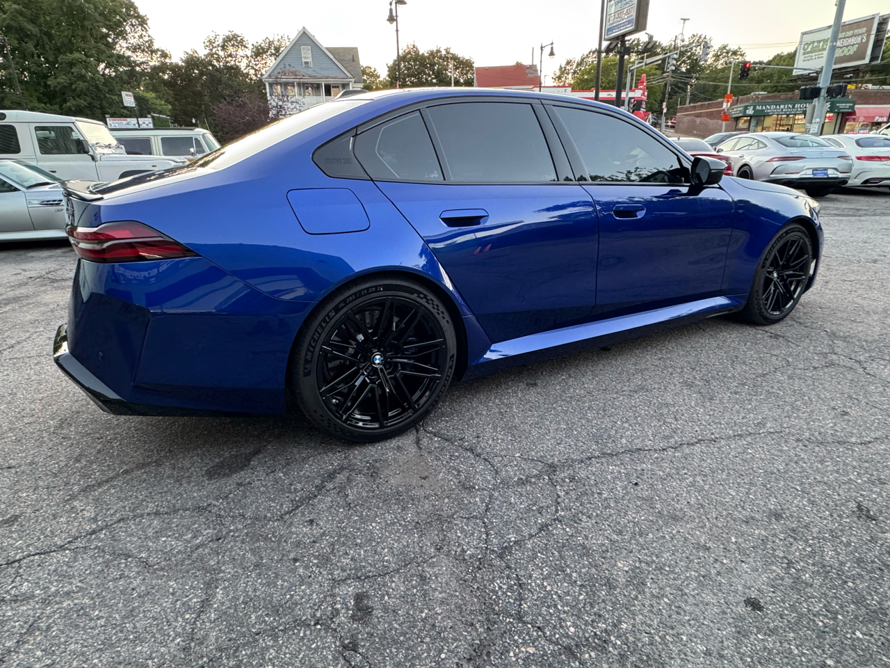 BMW M5 4D Sedan 2025 BMW M5 4D Sedan 2025