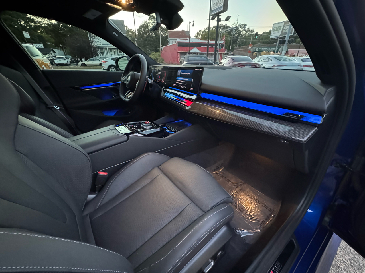 BMW M5 4D Sedan 2025 BMW M5 4D Sedan 2025