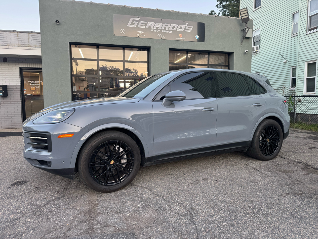 Porsche Cayenne Base 2024 Porsche Cayenne Base 2024