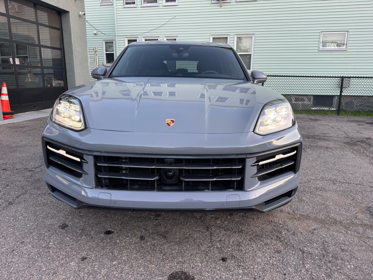 Porsche Cayenne Base 2024 Porsche Cayenne Base 2024
