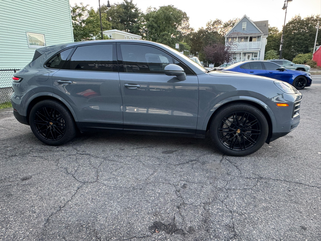 Porsche Cayenne Base 2024 Porsche Cayenne Base 2024