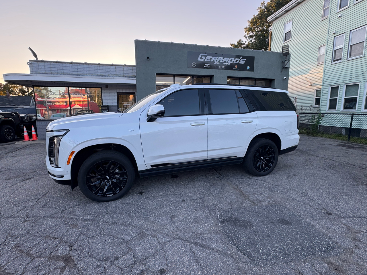 2025 Cadillac Escalade Sport AWD