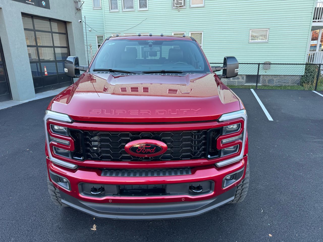 Ford Super Duty F-450 DRW Platinum 4WD Crew Cab 8' Box 2026