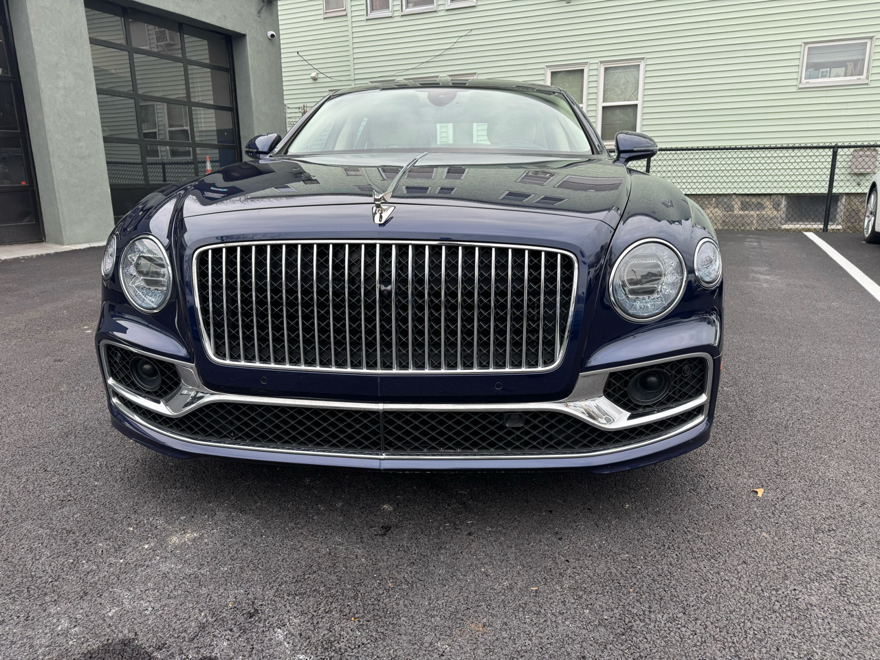 Bentley Flying Spur W12 Sedan 2021