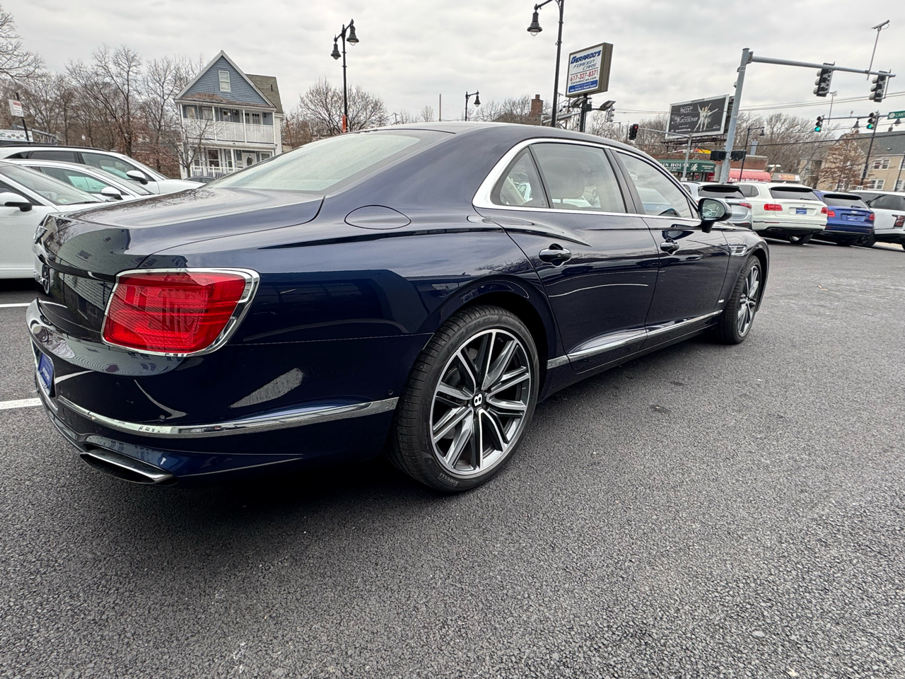 Bentley Flying Spur W12 Sedan 2021