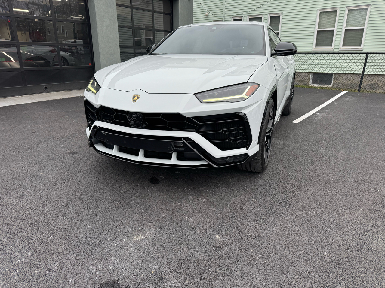 Lamborghini Urus AWD 2019