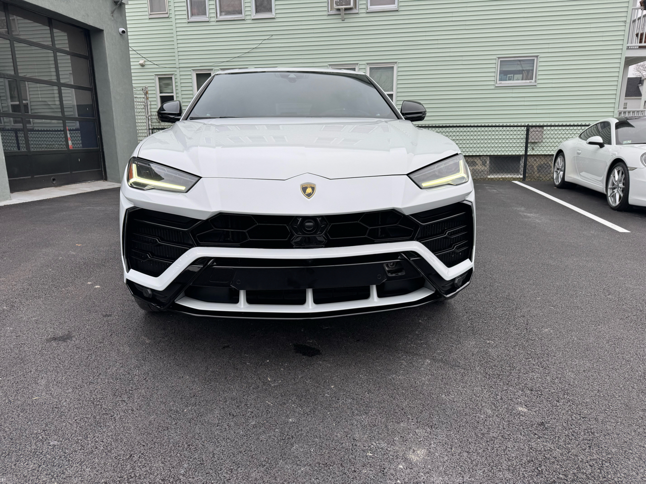 Lamborghini Urus AWD 2019