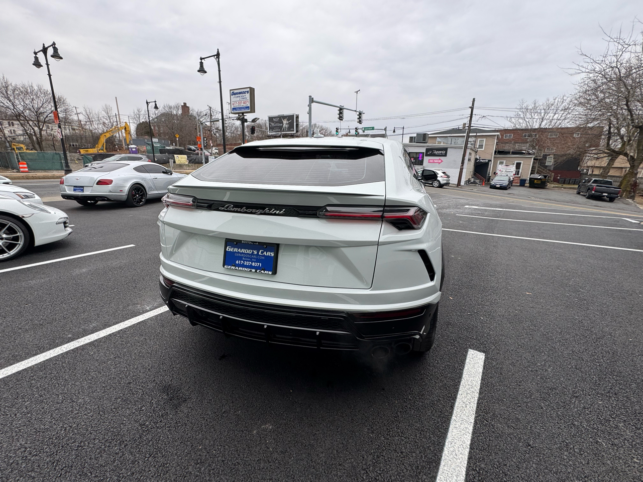 Lamborghini Urus AWD 2019