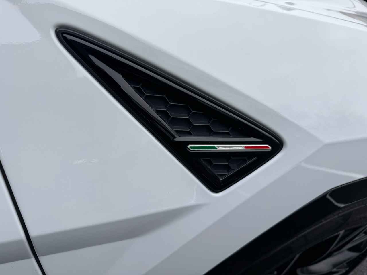 Lamborghini Urus AWD 2019